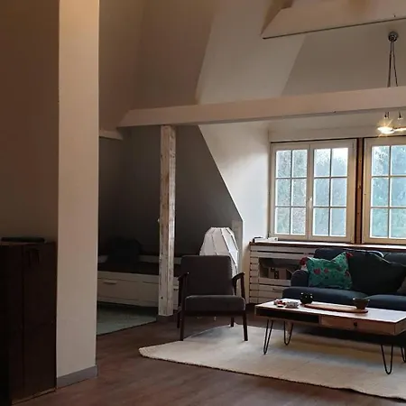 Dg Am Waldfriedhof *